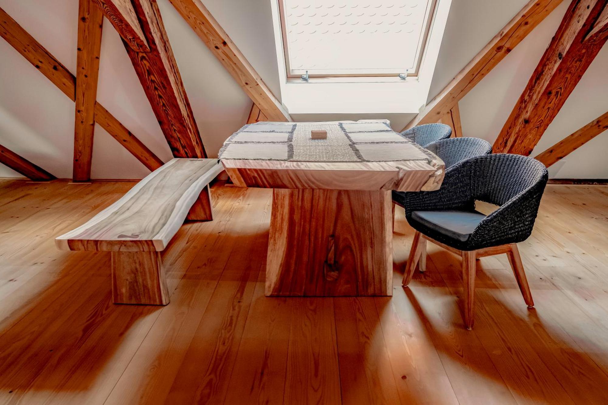 Knize Ferdinand Apartments Микулов Экстерьер фото