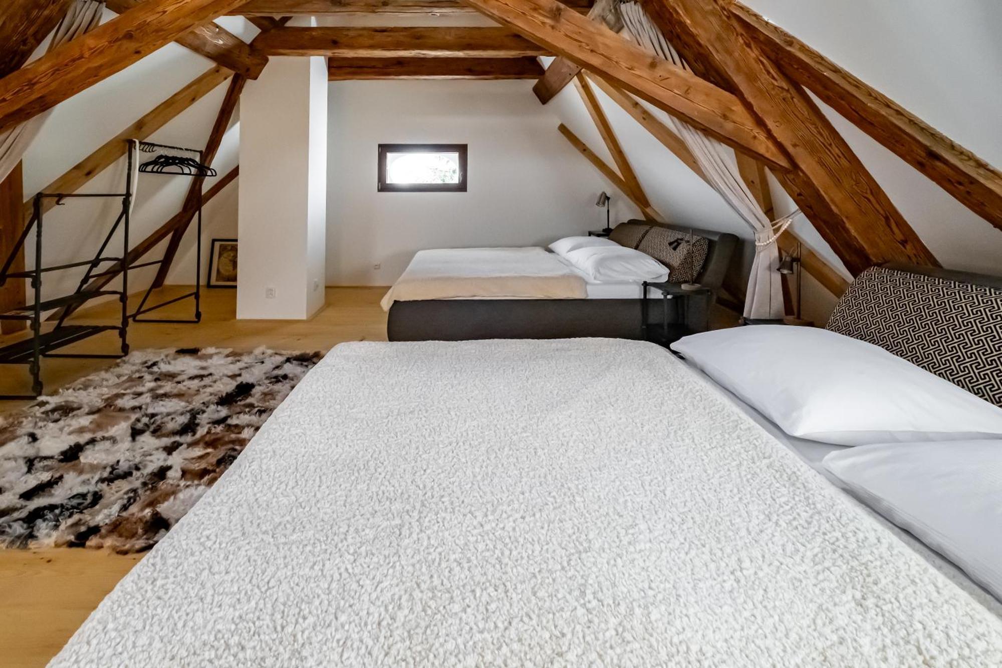 Knize Ferdinand Apartments Микулов Экстерьер фото